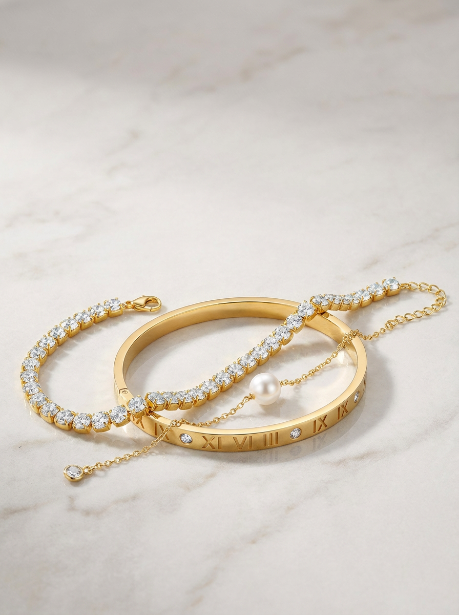 Roman Numeral Bangle | 18K Gold