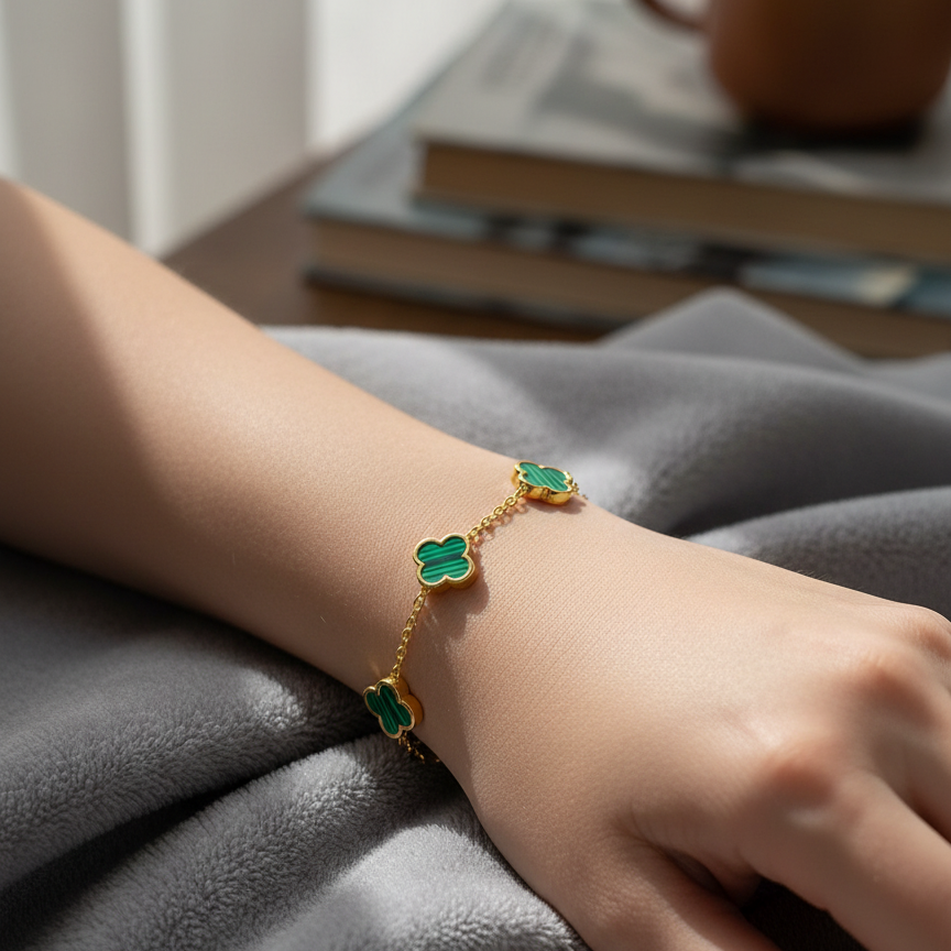 Green Clover Bracelet | 18k Gold