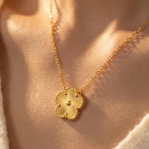 Flower Necklace | 18k Gold
